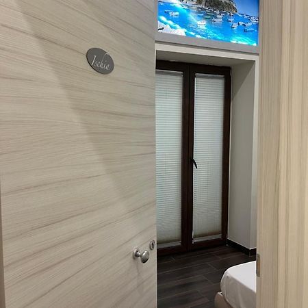 Beb Pisadog Bed & Breakfast Napoli Dış mekan fotoğraf