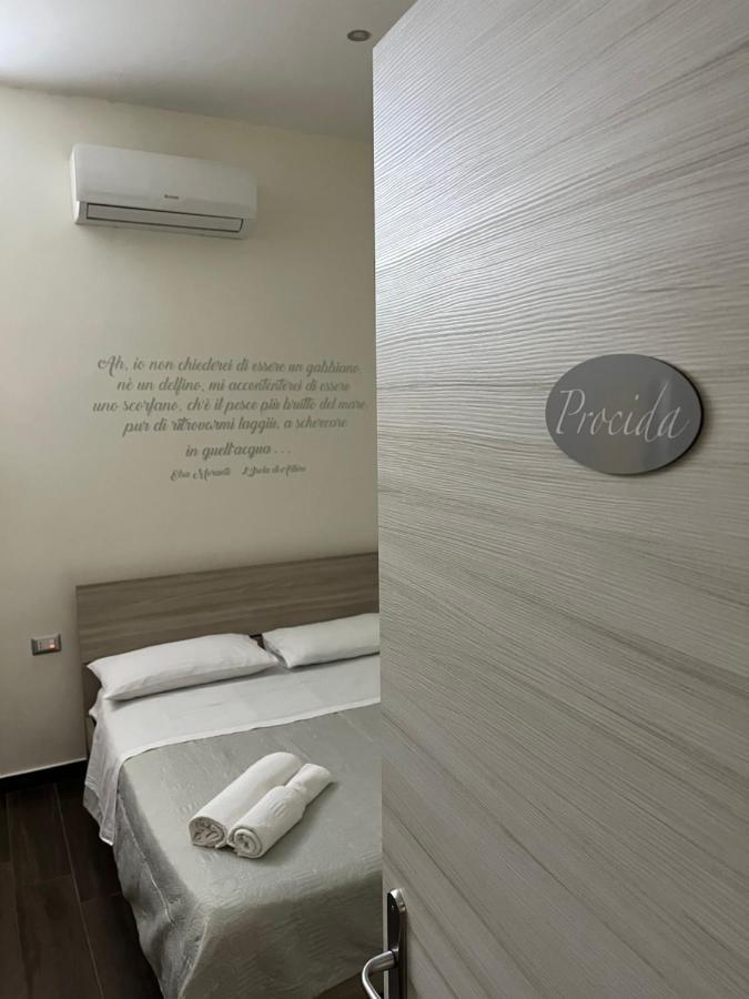 Beb Pisadog Bed & Breakfast Napoli Dış mekan fotoğraf